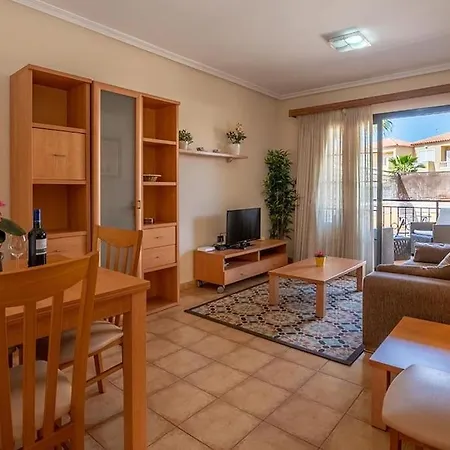 Vanessa Apartment *